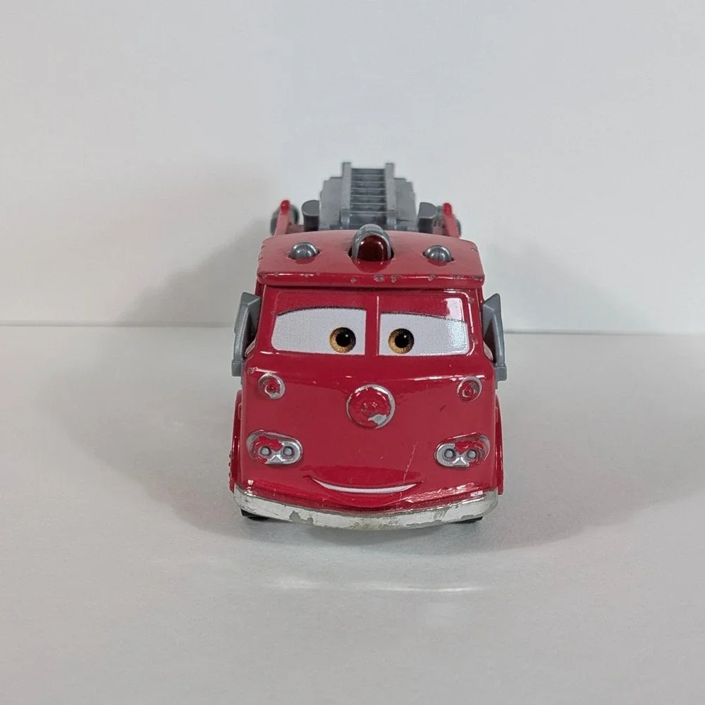 Disney Pixar Cars Red Fire Truck Radiator Springs Fire Dept Mattel Diecast Toy